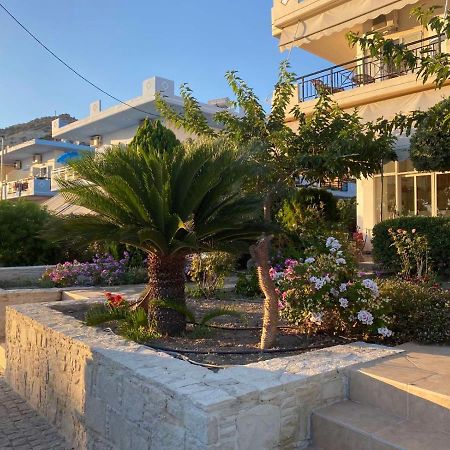 Psari Forada Sindonia Beach Apartment'S מראה חיצוני תמונה