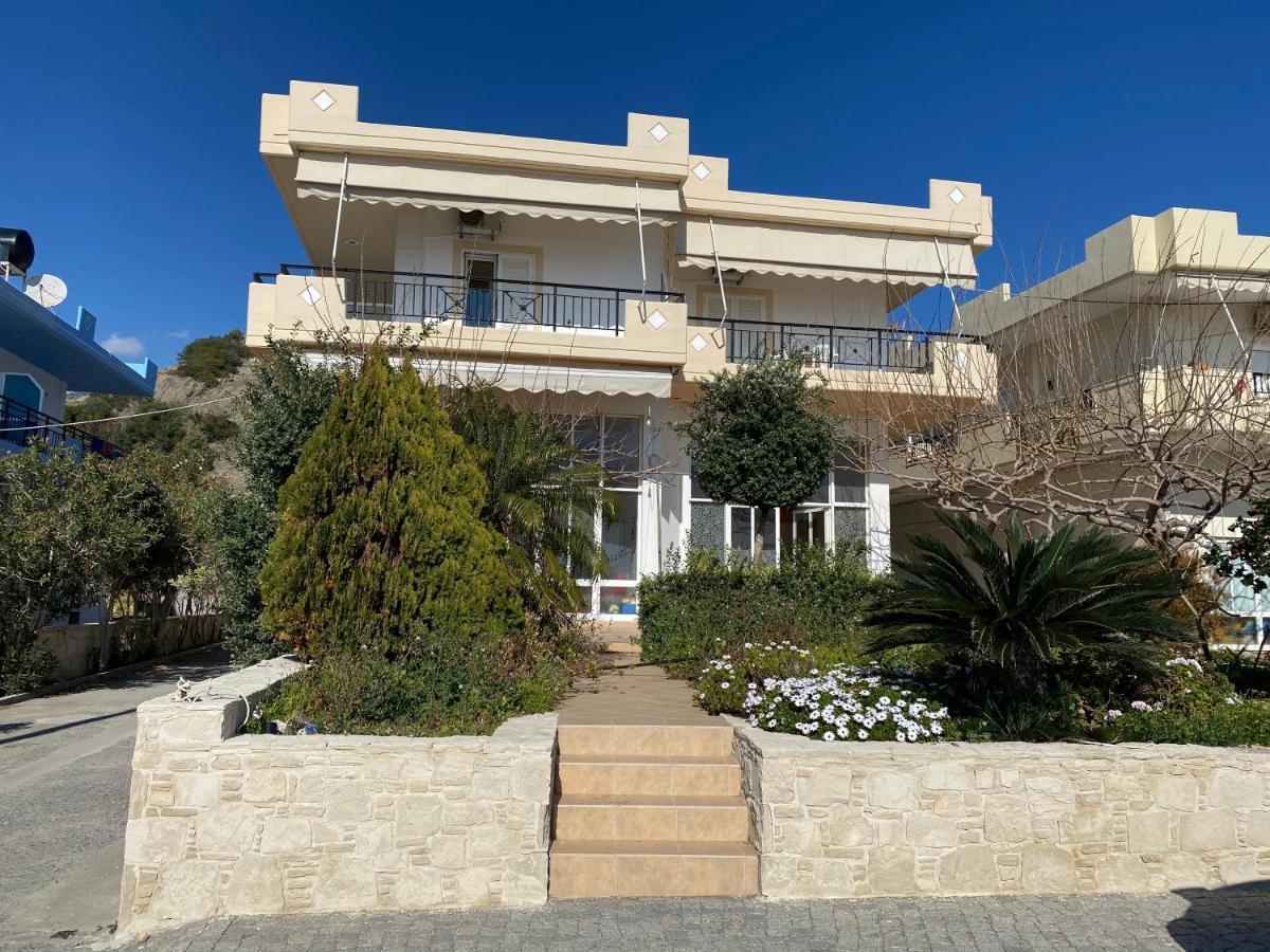 Psari Forada Sindonia Beach Apartment'S מראה חיצוני תמונה