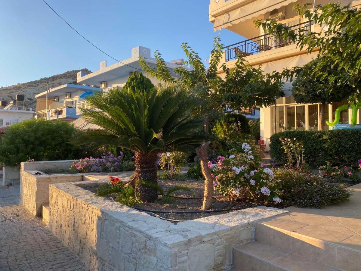 Psari Forada Sindonia Beach Apartment'S מראה חיצוני תמונה